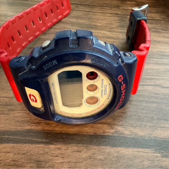 G-Shock Rare Collectible Olympic Watch - Picture 7 of 11